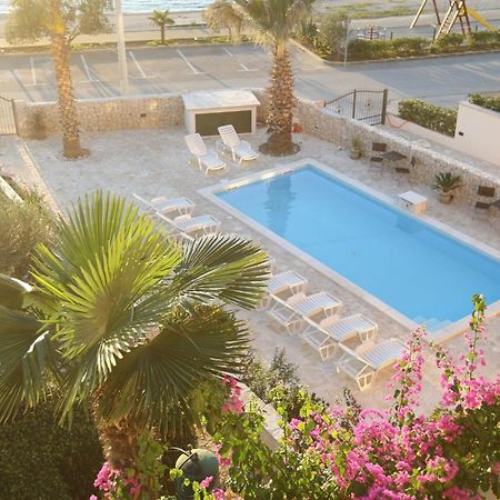 ורסי Apartments Mladen מראה חיצוני תמונה