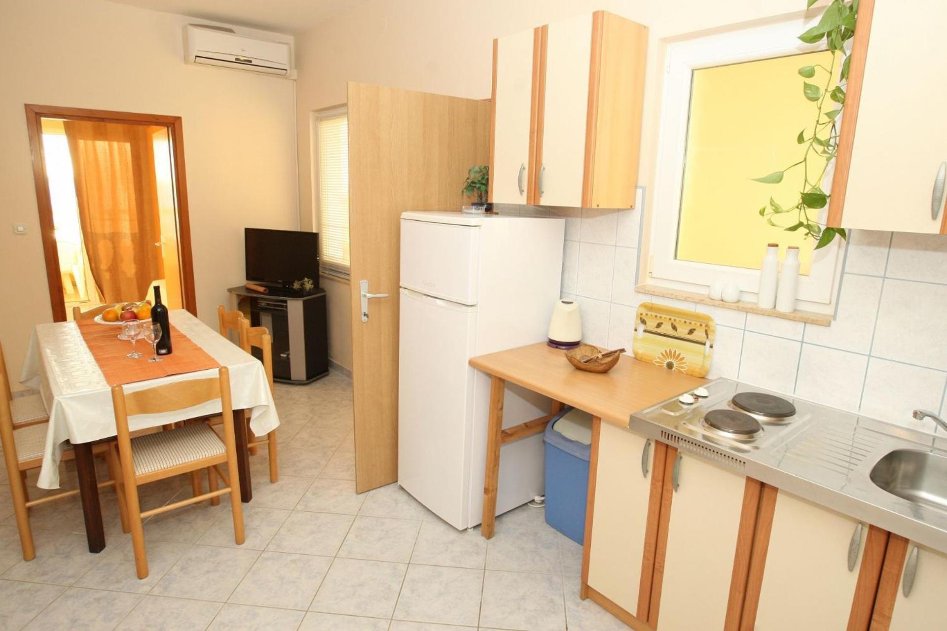 ורסי Apartments Mladen מראה חיצוני תמונה
