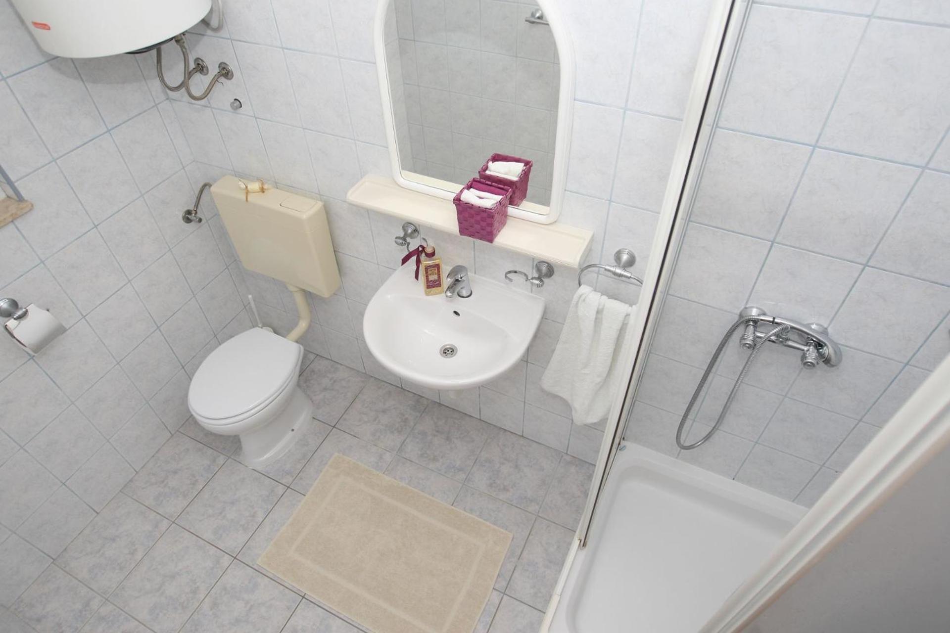 ורסי Apartments Mladen מראה חיצוני תמונה